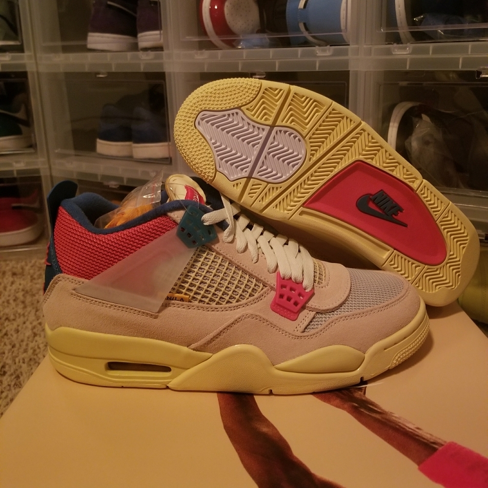👌SOLD👌Air Jordan 4 Retro SP Union Guava Ice size 8.5